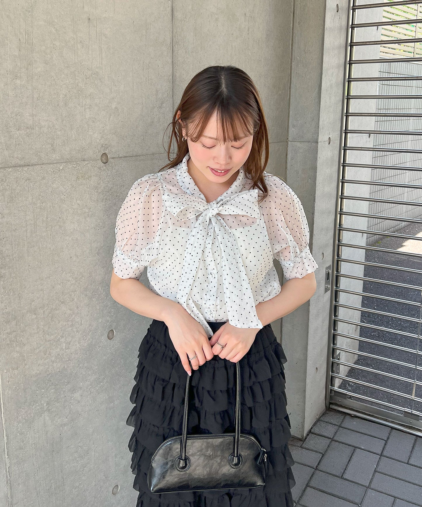 半袖ドットシフォンボウタイブラウス