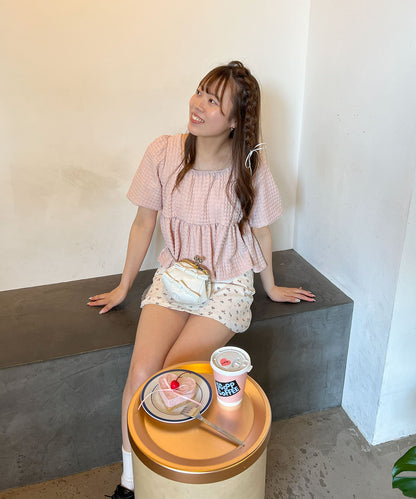袖バルーンペプラムブラウス