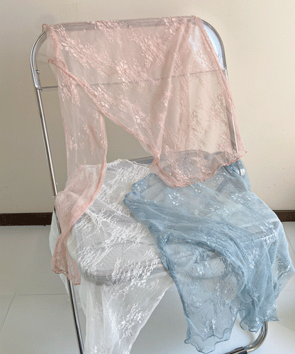 花柄チュールシアートップス