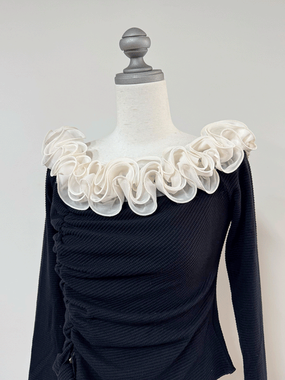 フレンチフリルトップス