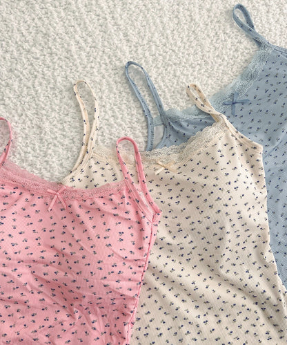 カップ付き小花柄キャミソール