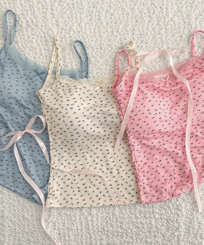 カップ付き小花柄キャミソール