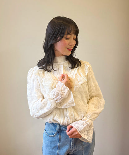 総レースシアーブラウス