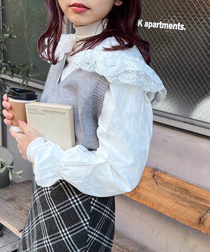 ラウンドカラーレースブラウス