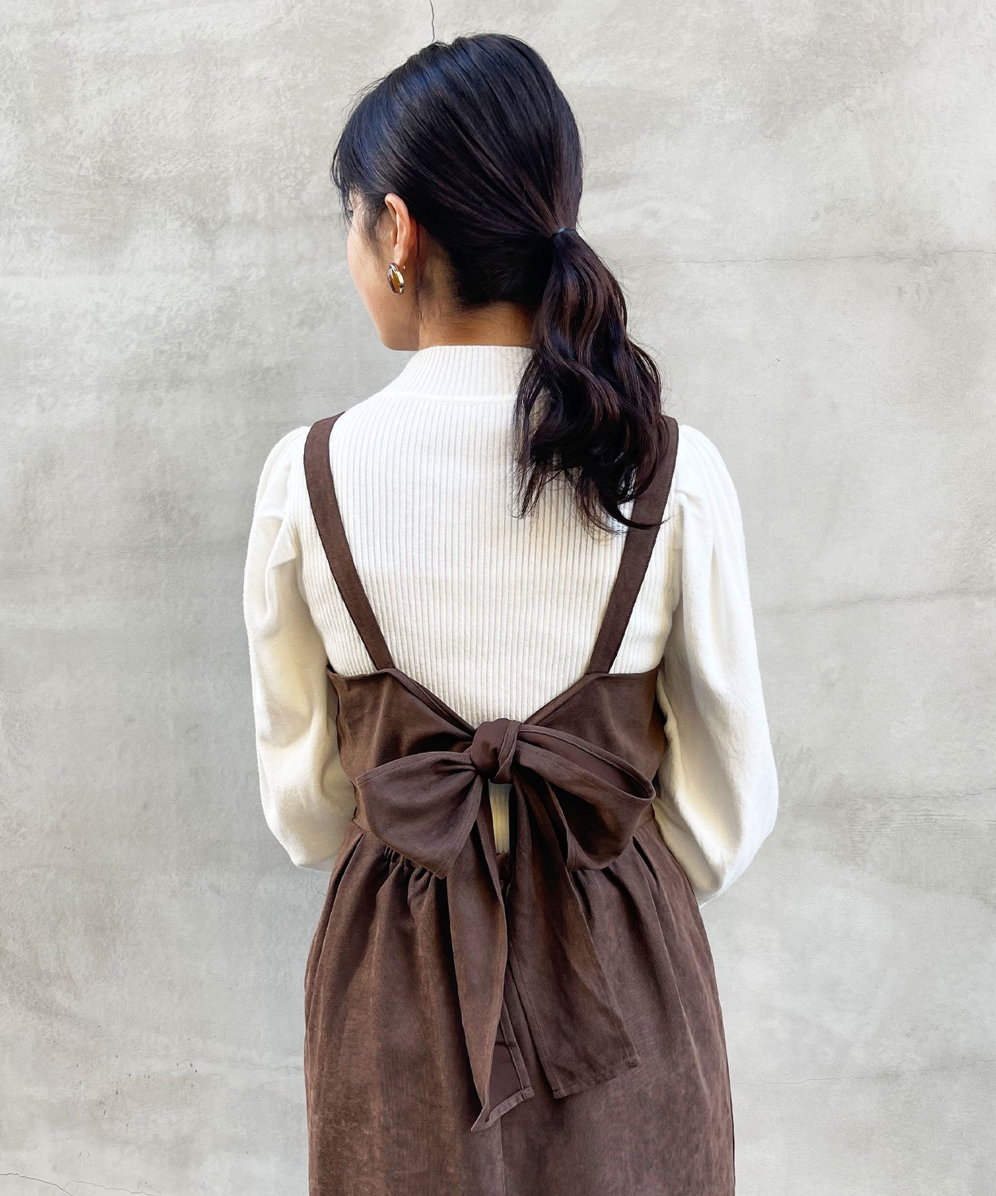 ショート丈バックリボンOP