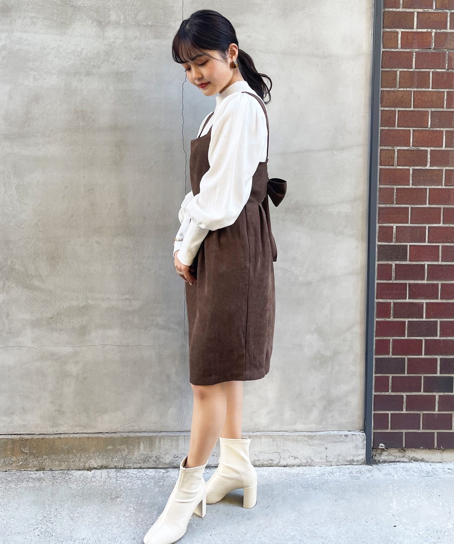 ショート丈バックリボンOP