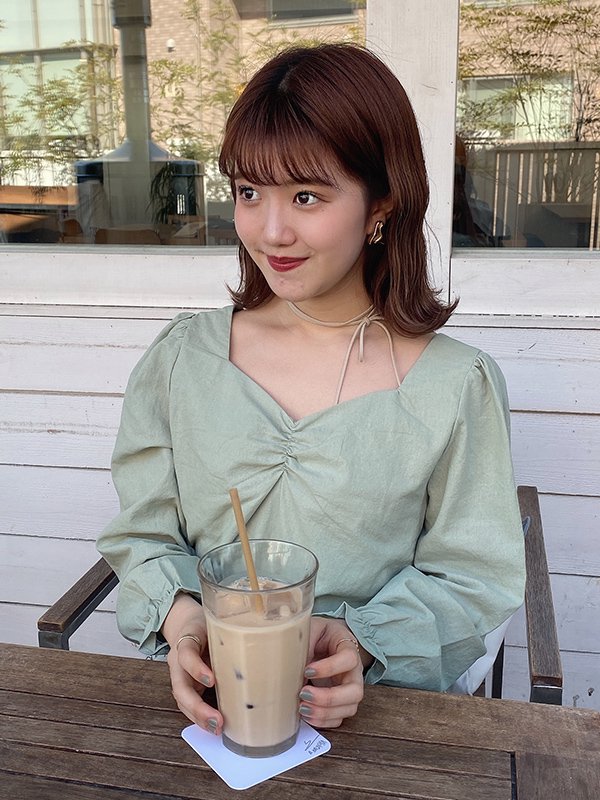 長袖チロルブラウス