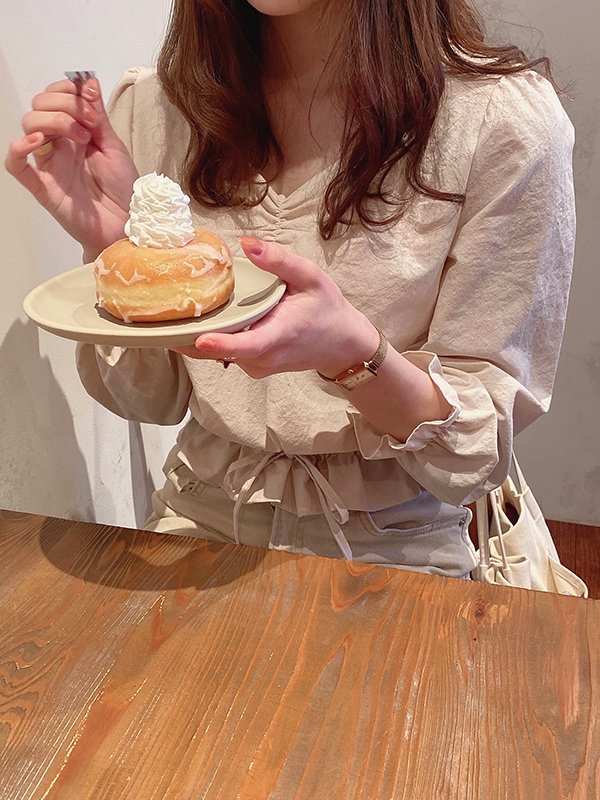 長袖チロルブラウス