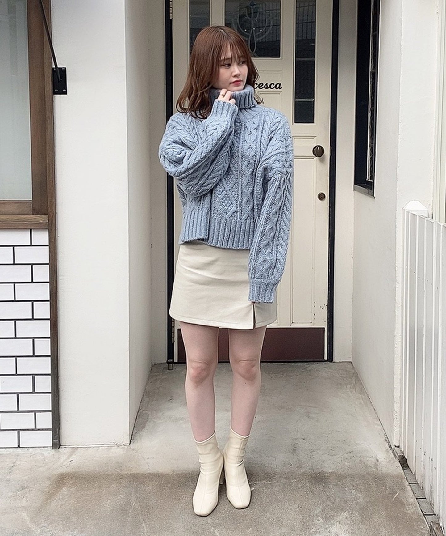 レザー台形ミニスカート