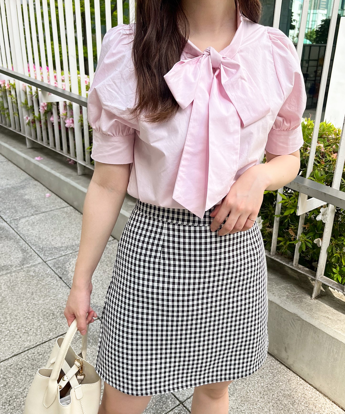 半袖コットンボウタイブラウス