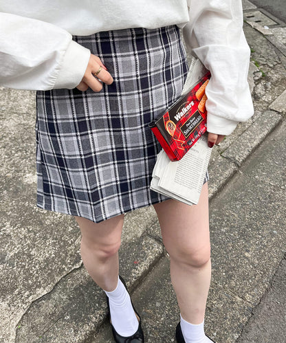チェック台形スカート