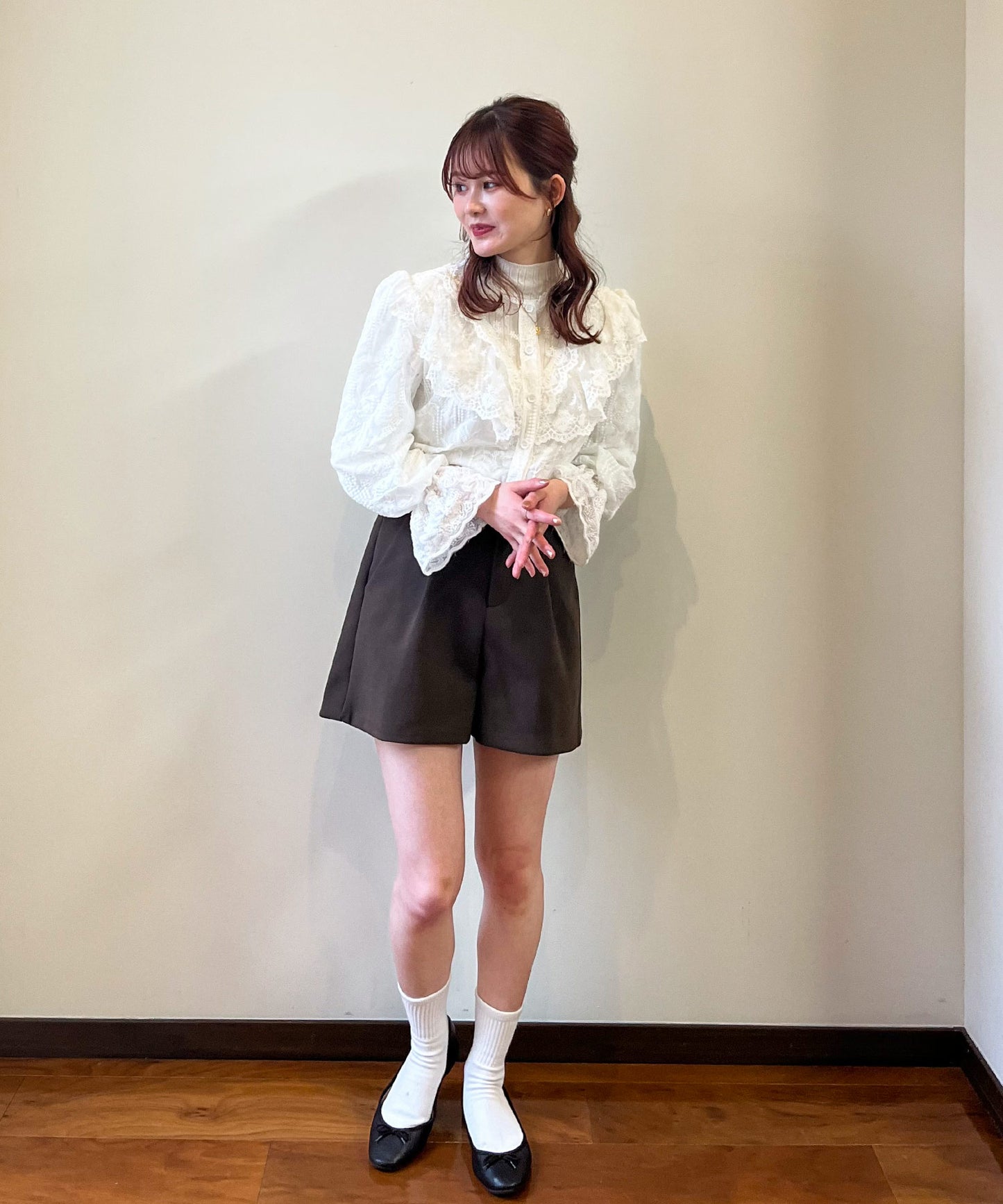 総レースシアーブラウス